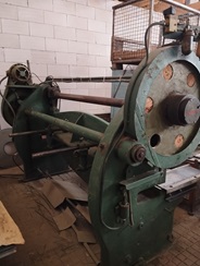 strojní tab. nůžky-2